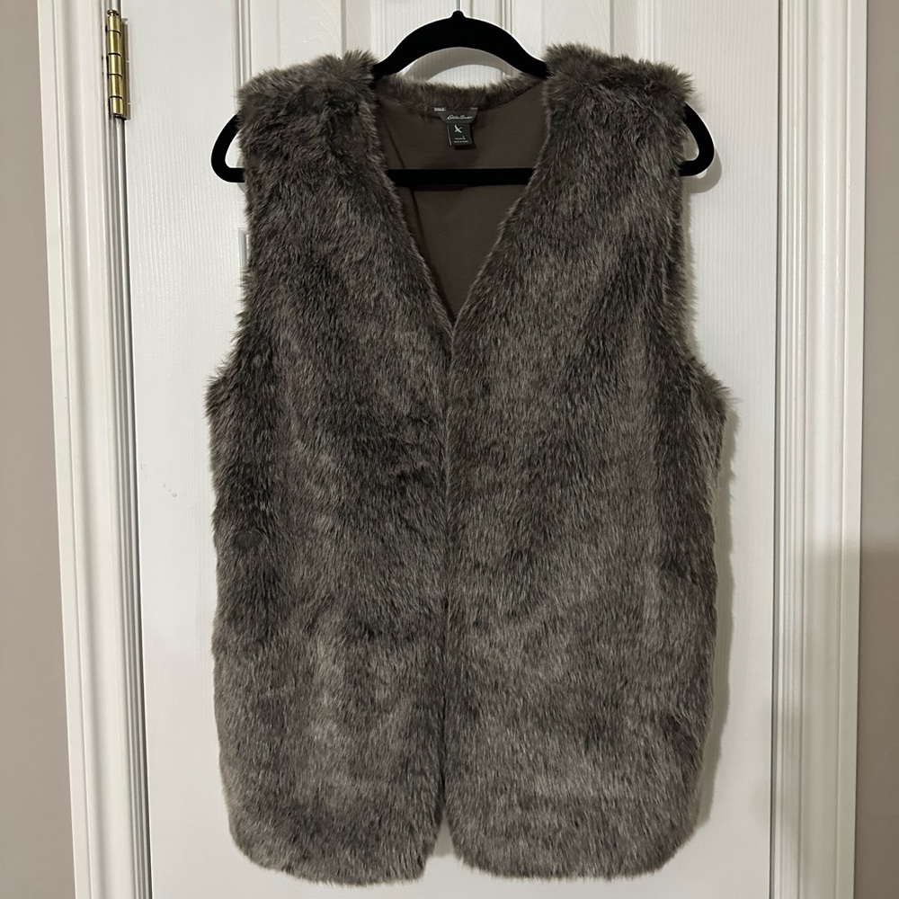 Eddie Bauer Faux Fur Vest Large